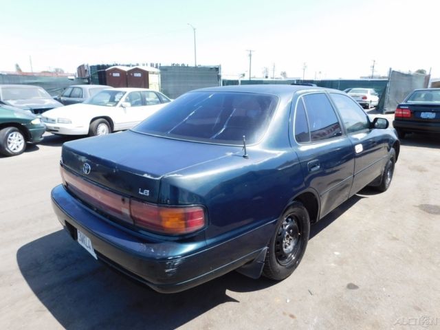 1994 Green Toyota Camry Sedan