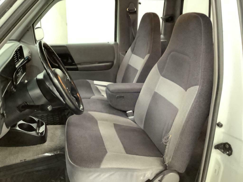 1994 -- Mazda B-Series Pickups Cab Plus 4.0L Auto