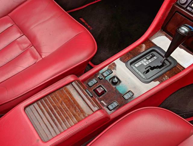1994 Red Mercedes-Benz 300-Series Convertible