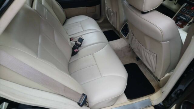 1994 Black Mercedes-Benz S-Class Sedan