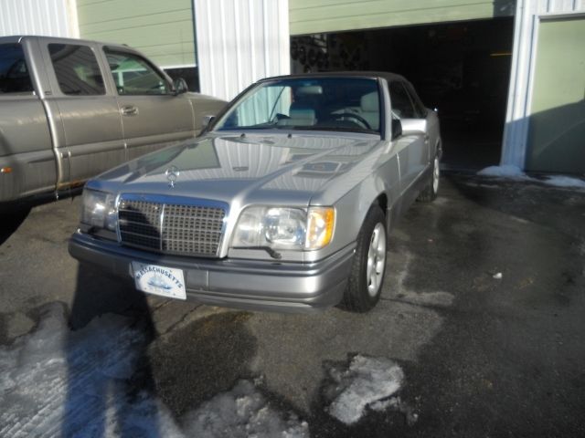 1994 Silver Mercedes-Benz E-Class Convertible