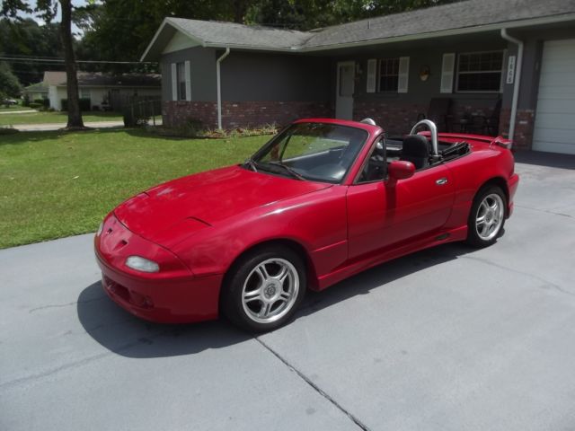 1994 Red Mazda MX-5 Miata Convertible