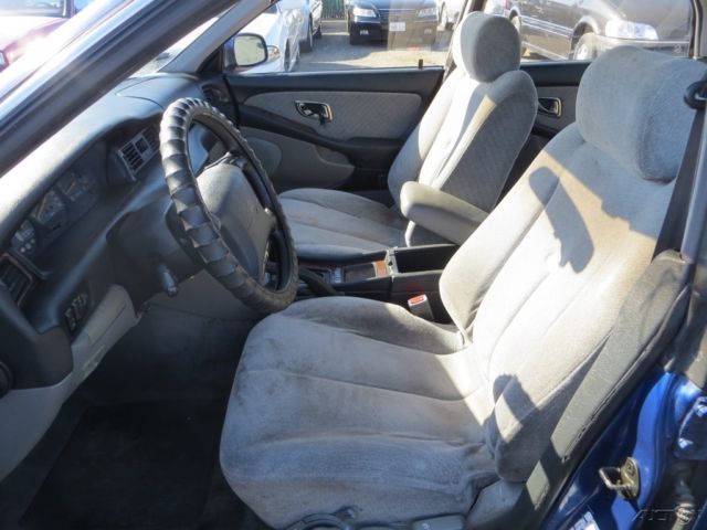 1994 Blue Mitsubishi Diamante Sedan