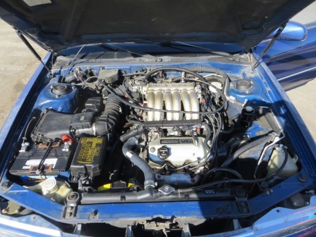 1994 Blue Mitsubishi Diamante Sedan