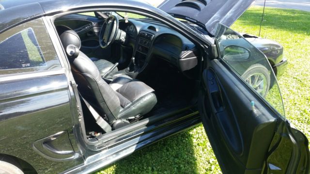 1994 Black Ford Mustang Coupe