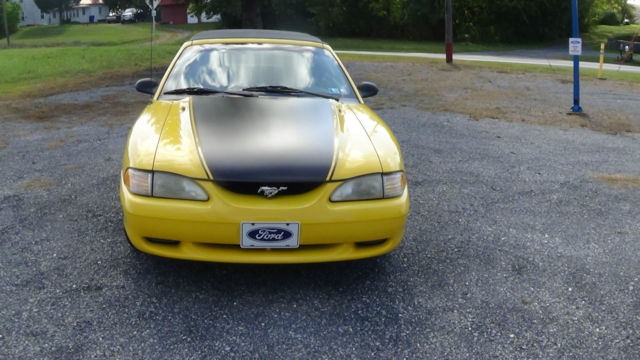 1994 Ford Mustang Convertible