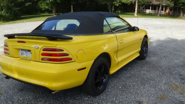 1994 Ford Mustang Convertible