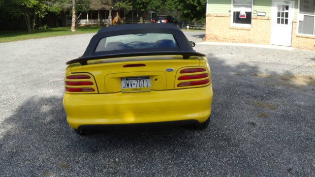 1994 Ford Mustang Convertible
