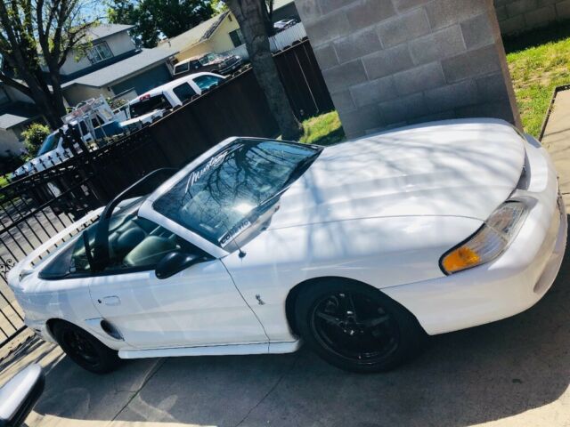 1994 White Ford Mustang Convertible
