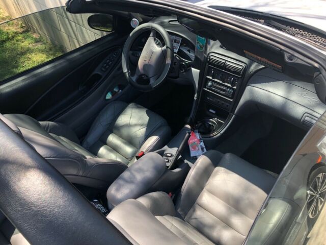 1994 White Ford Mustang Convertible