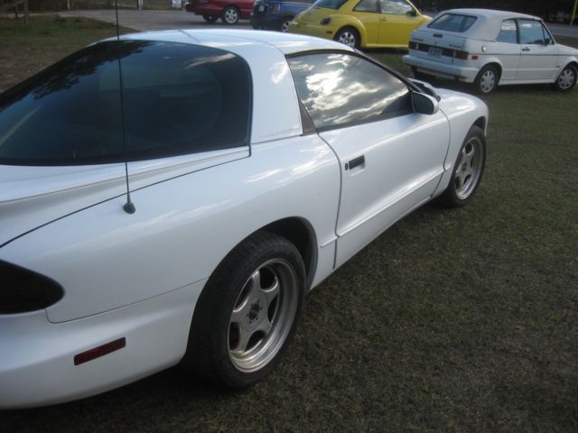 1994 White Pontiac Firebird Coupe
