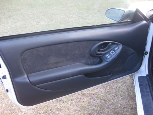 1994 White Pontiac Firebird Coupe