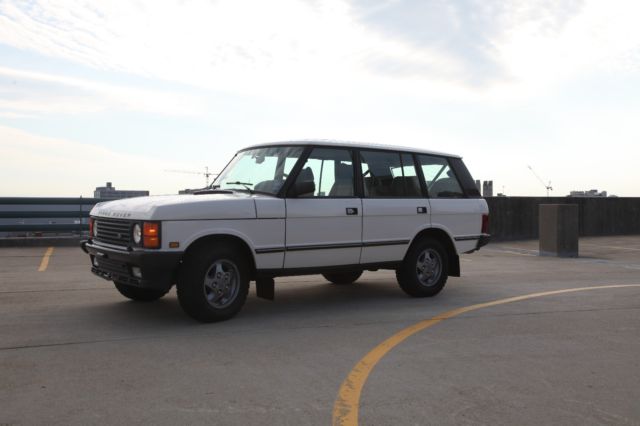 1994 White Land Rover Range Rover SUV