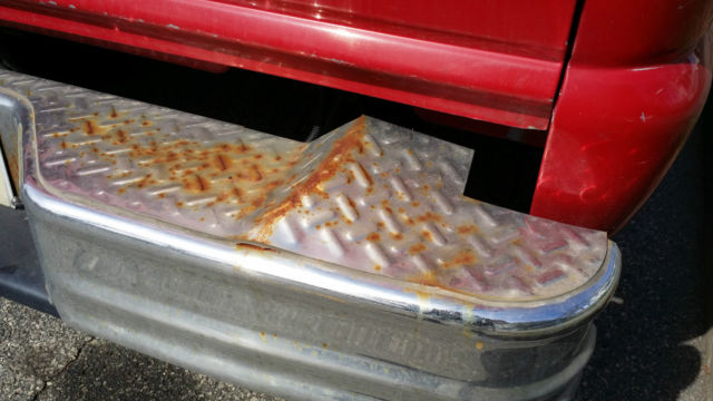 1994 Red Chevrolet S-10 Standard Cab Pickup