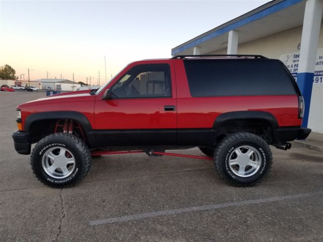 1994 Red Chevrolet Blazer