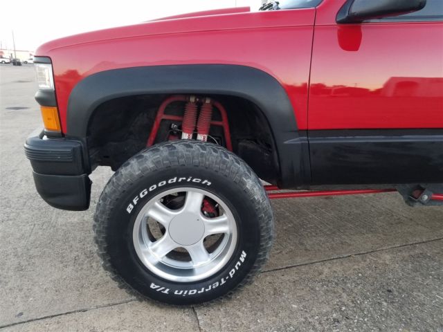 1994 Red Chevrolet Blazer