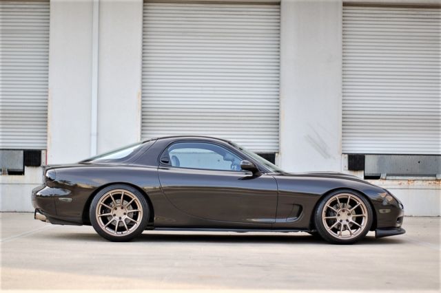 1994 Ebony Chestnut Metallic Mazda RX-7 Coupe