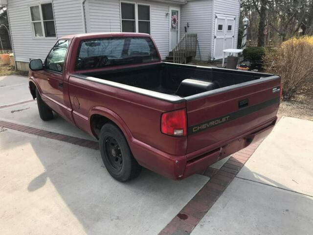 1994 Red Chevrolet S-10 Standard Cab Pickup
