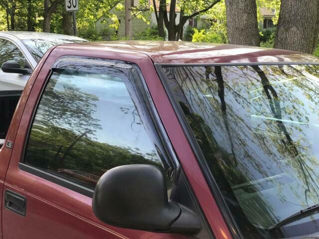 1994 Red Chevrolet S-10 Standard Cab Pickup