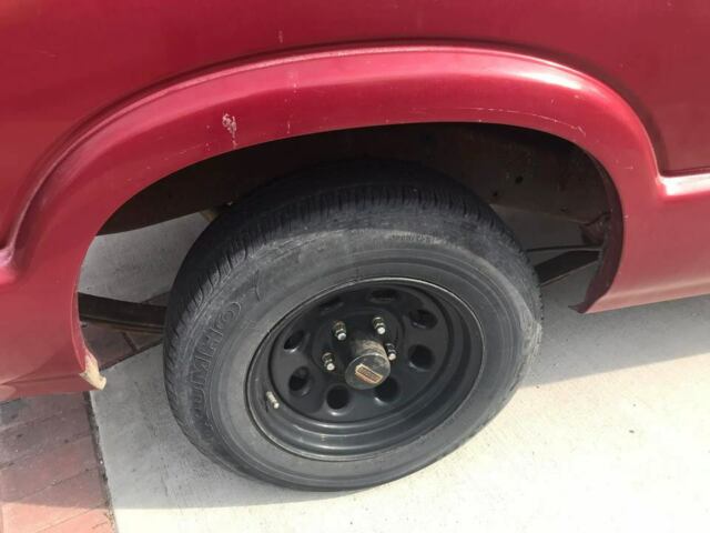 1994 Red Chevrolet S-10 Standard Cab Pickup