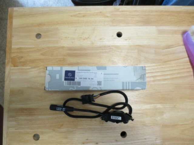 1994 Silver over grey Mercedes-Benz S-Class Sedan