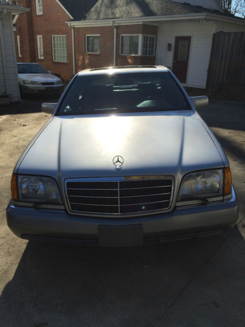 1994 Silver Mercedes-Benz S-Class Sedan