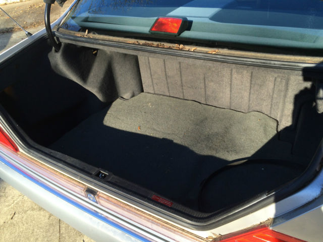 1994 Silver Mercedes-Benz S-Class Sedan