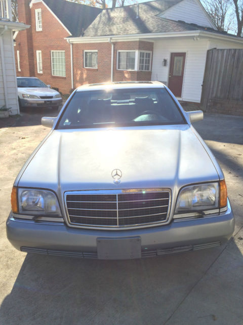 1994 Silver Mercedes-Benz S-Class Sedan