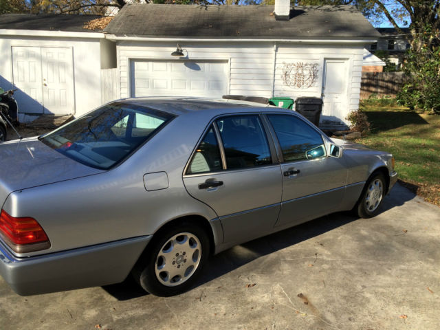 1994 Silver Mercedes-Benz S-Class Sedan