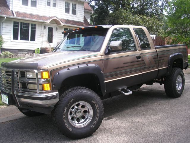 1994 Red Chevrolet C/K Pickup 1500 Extended Cab Pickup