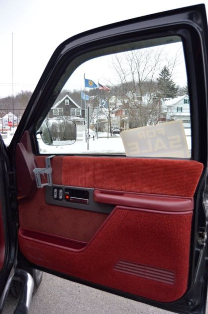 1994 Black Chevrolet C/K Pickup 1500 Extended Cab Pickup