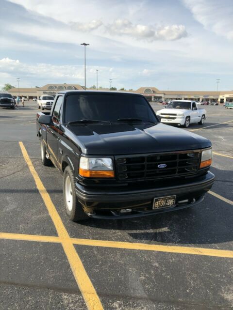 1994 Black Ford F-150 Cab & Chassis
