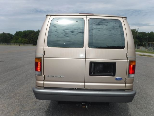 1994 Tan Ford E350 Minivan/Van
