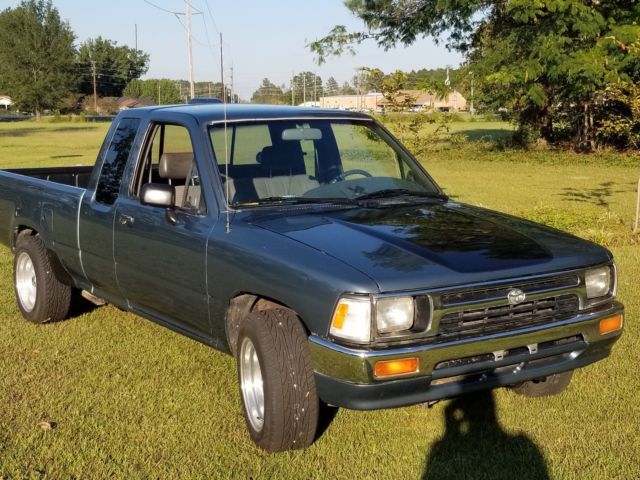 1994 Gray Toyota Truck Truck