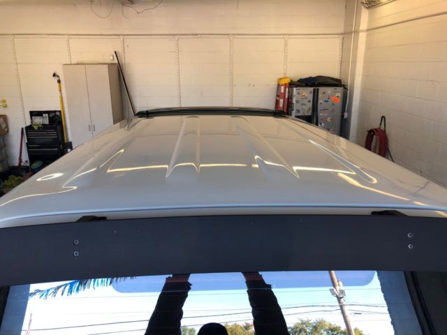 1994 White Toyota Land Cruiser SUV