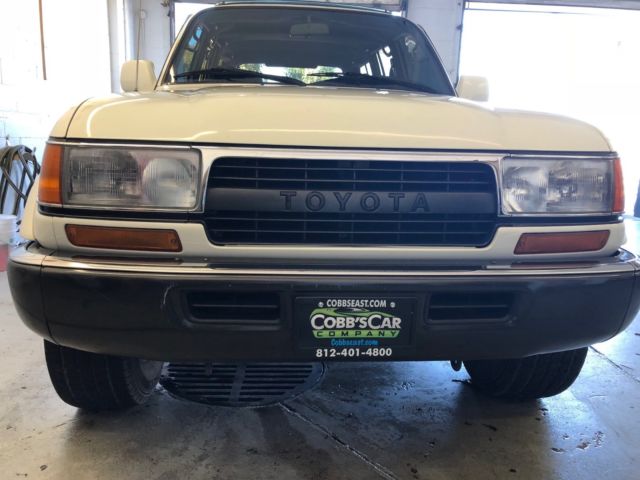 1994 White Toyota Land Cruiser SUV