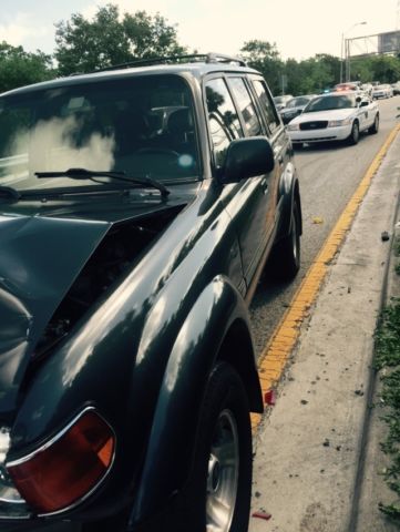 1994 Green Toyota Land Cruiser SUV