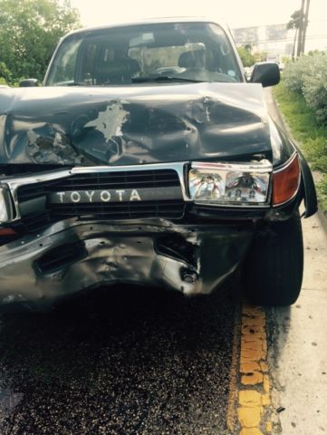 1994 Green Toyota Land Cruiser SUV