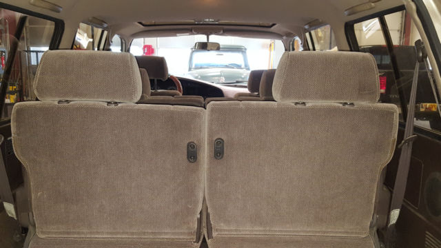 1994 Gold Toyota Land Cruiser SUV