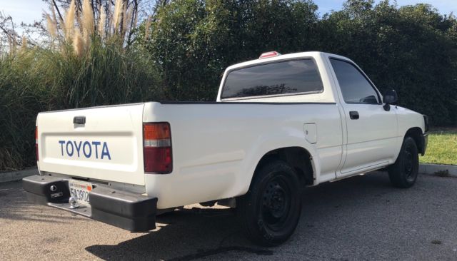 1994 White Toyota Pickup Crew Cab Pickup
