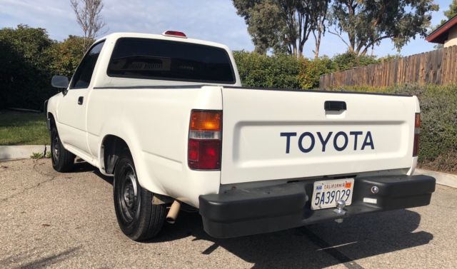 1994 White Toyota Pickup Crew Cab Pickup