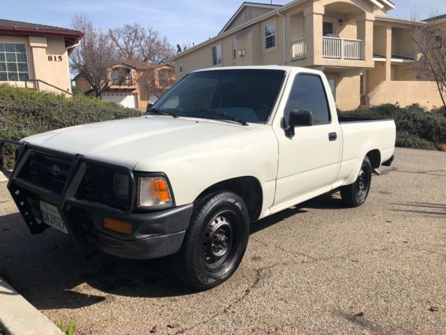 1994 White Toyota Pickup Crew Cab Pickup