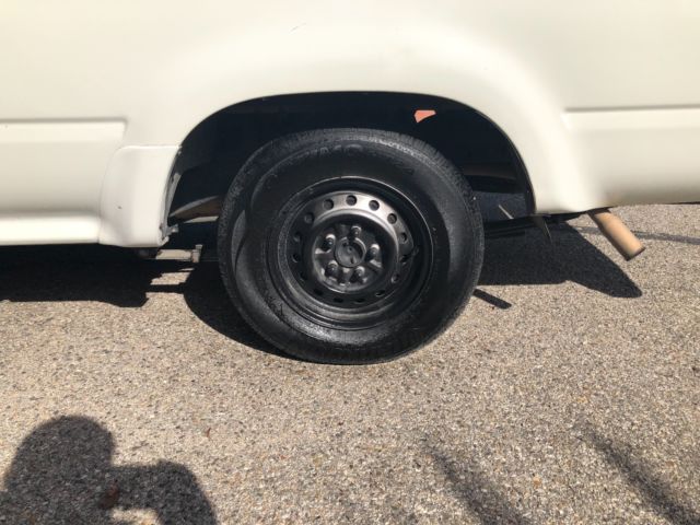 1994 White Toyota Pickup Crew Cab Pickup