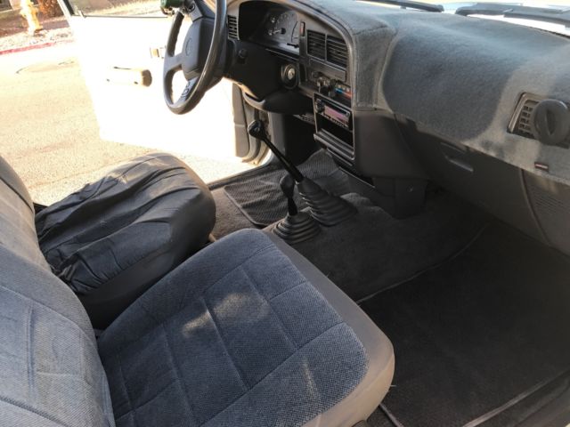 1994 White Toyota XLX HTP Extended Cab Pickup