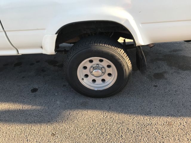 1994 White Toyota XLX HTP Extended Cab Pickup
