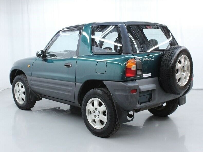 1994 Green Toyota RAV4 SUV
