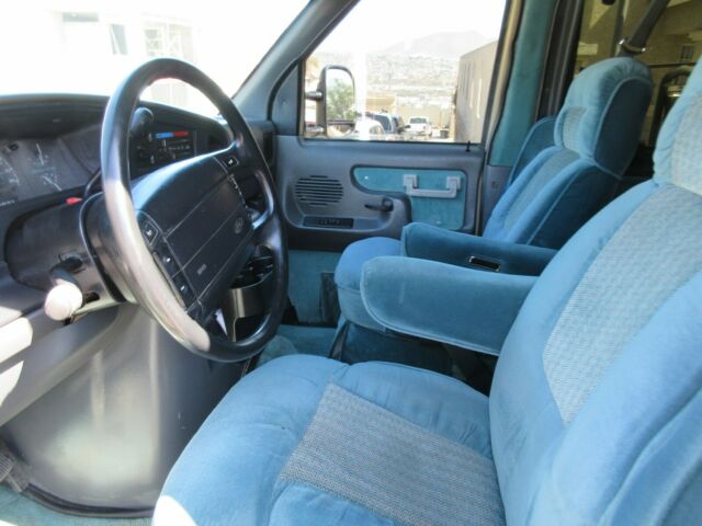 1994 Tan Ford E-Series Van Van Camper