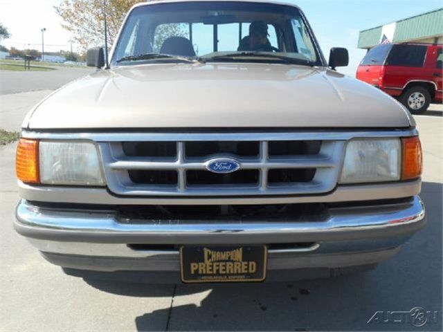 1994 Tan Ford Ranger