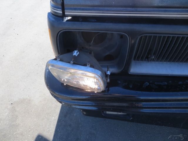 1994 Black Oldsmobile Bravada SUV