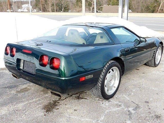 1994 Red Chevrolet Corvette Coupe